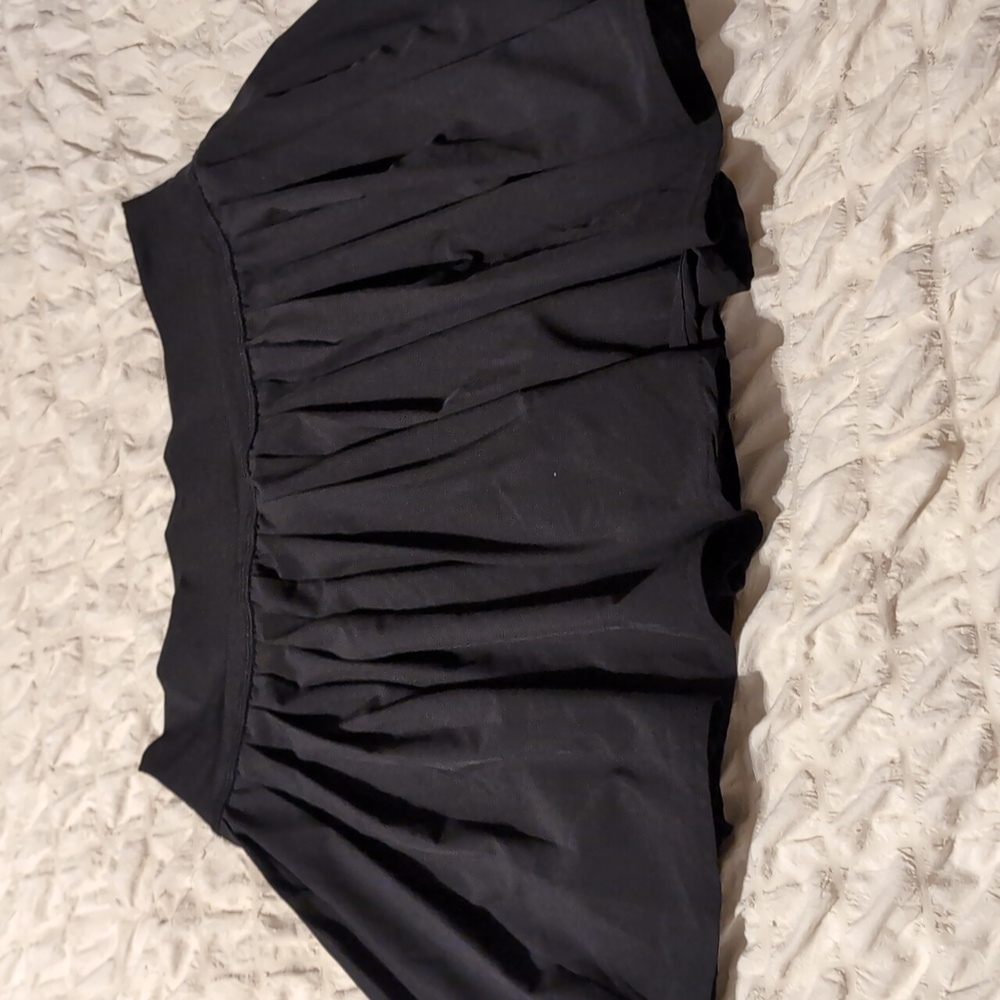 No Boundaries skirt, size 7-9 M